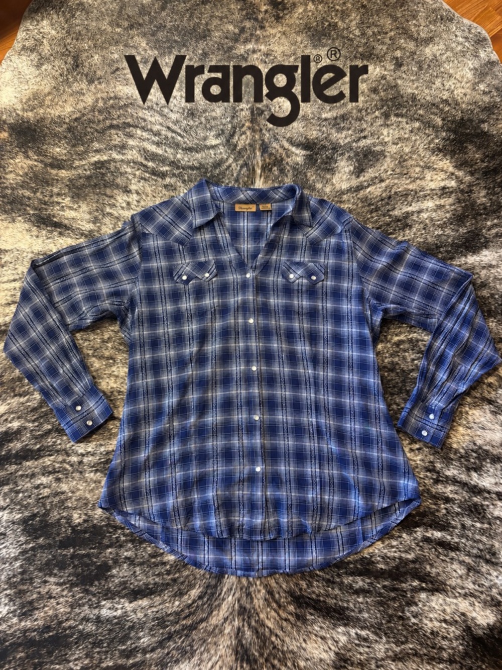 Women’s Wrangler Western Long Sleeve Pearl Snap, Size XL, Cotton / Metallic